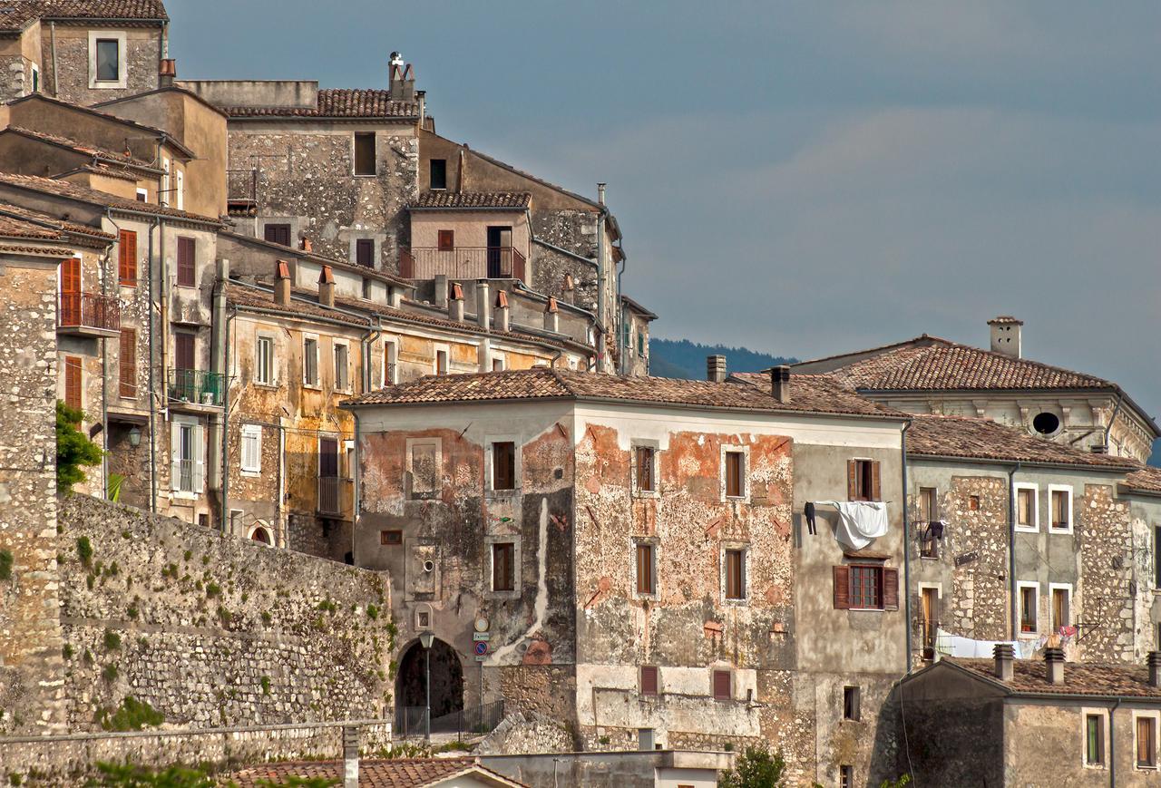 Agriturismo Di Charme Erbadoro Alvito Eksteriør bilde